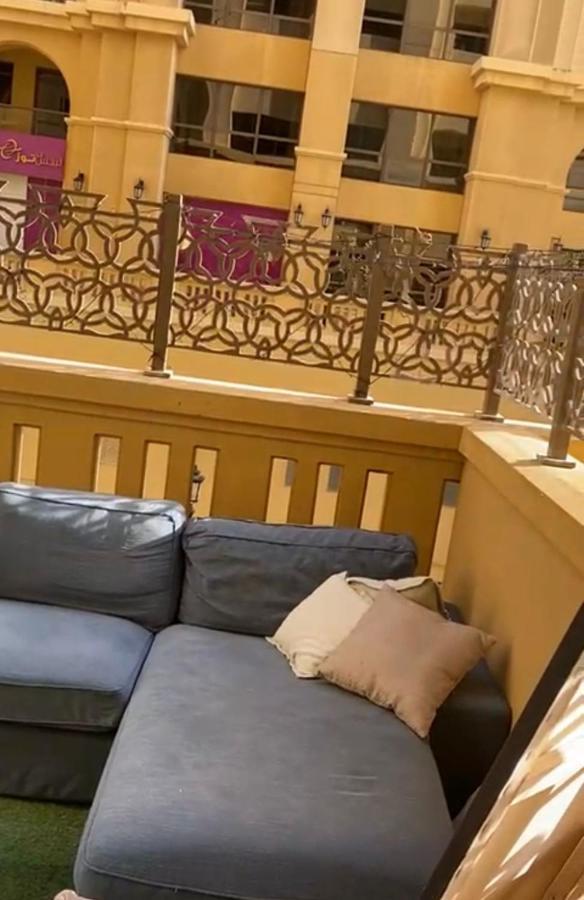 Alexandrina Hostel Dubai Exterior photo