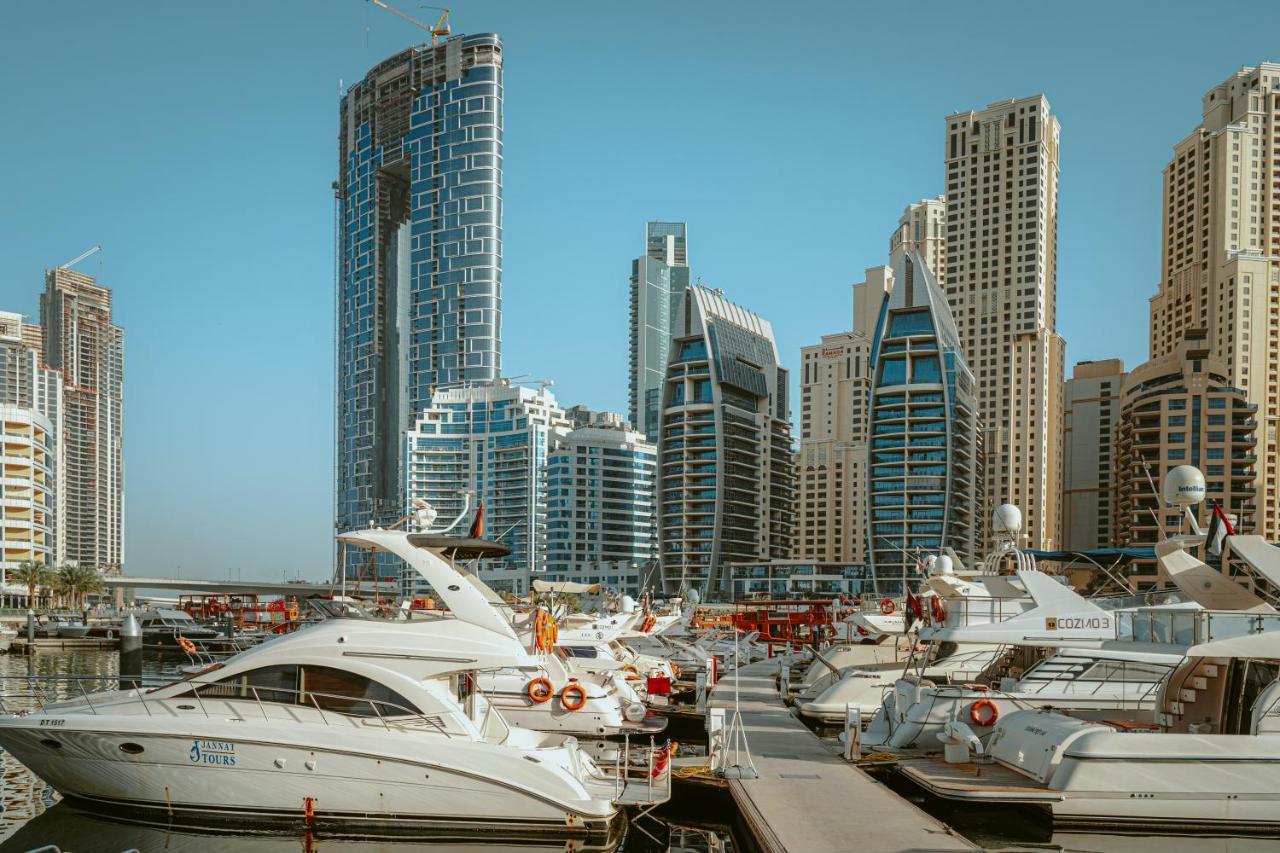 Alexandrina Hostel Dubai Exterior photo
